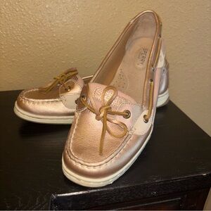 Sperry Topsiders